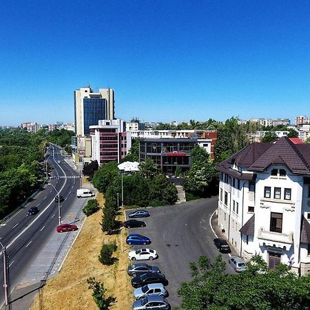Citadel Aparthotel Galaţi Екстериор снимка